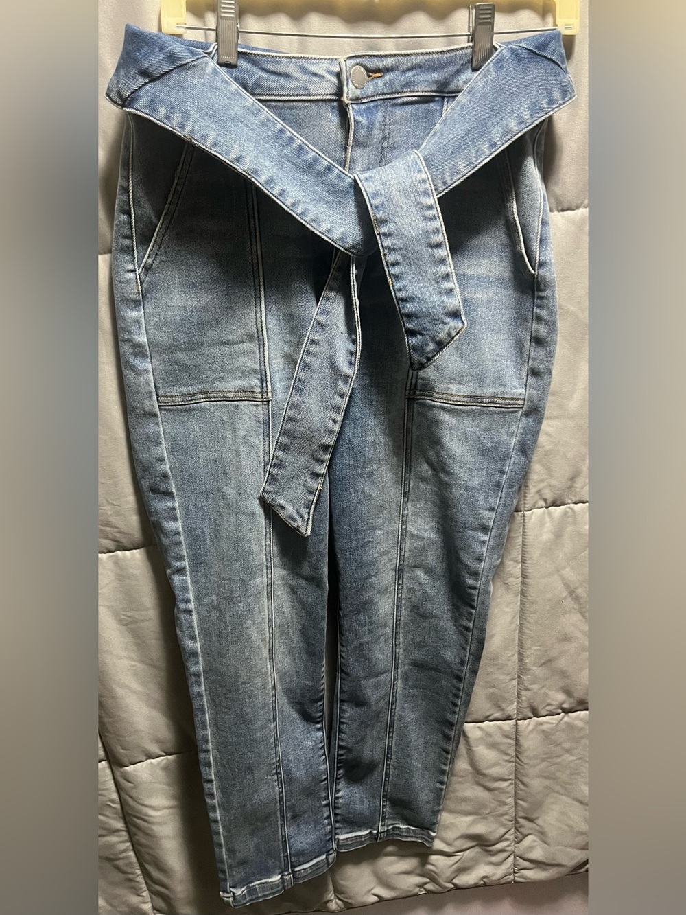 Risen Jeans Size 11 / 30 Waist High Rise Paperbag w/ Tie Belt Skinny Stretch